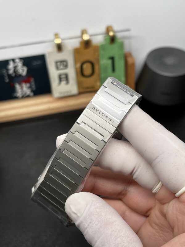 Bulgari Watch Reference Pending