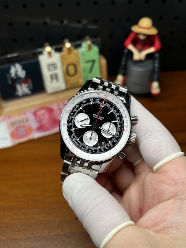 Breitling Navitimer (NAVITIMER)