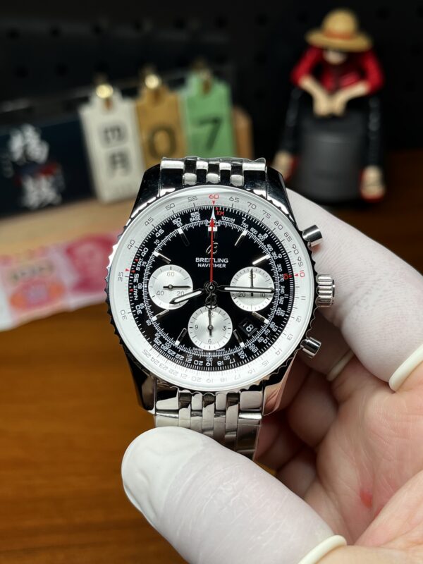 Breitling Navitimer (NAVITIMER)