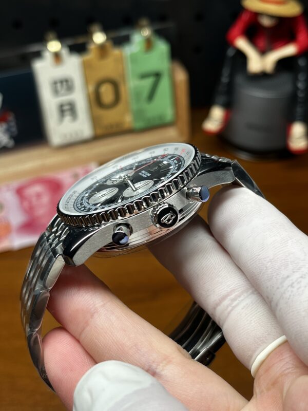 Breitling Navitimer (NAVITIMER)