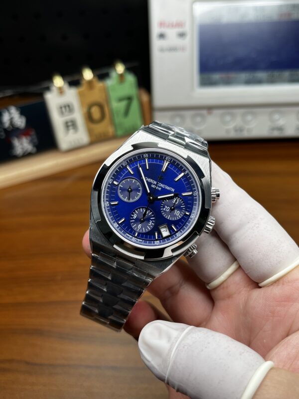 Vacheron Constantin Overseas (OVERSEAS) Blue