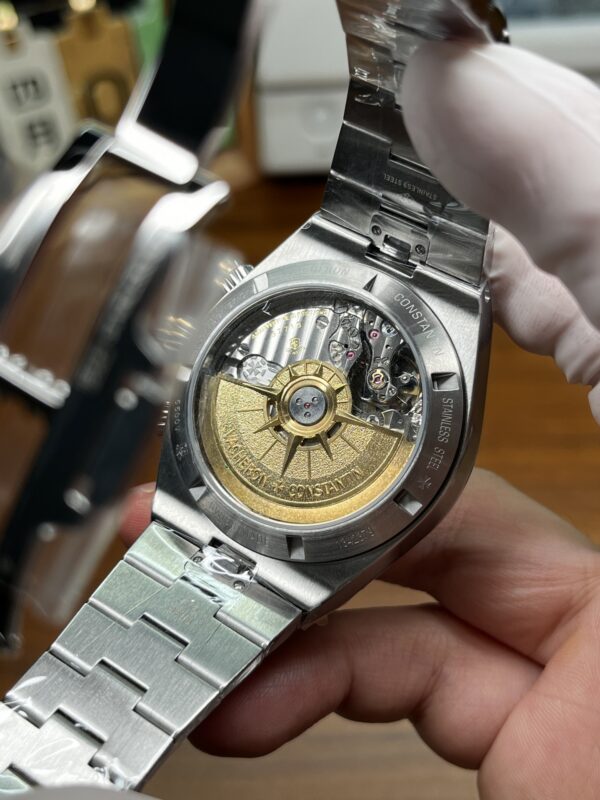Vacheron Constantin Overseas (OVERSEAS) Blue