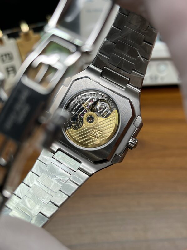 Patek Philippe Nautilus 5821 Green