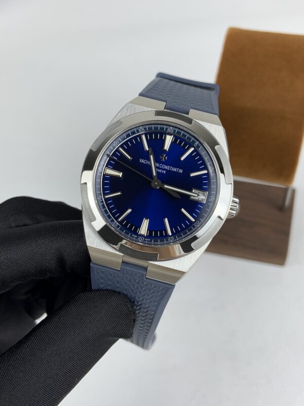 Patek Philippe Overseas 4500V Blue