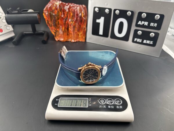Patek Philippe Aquanaut 5261-001 Blue