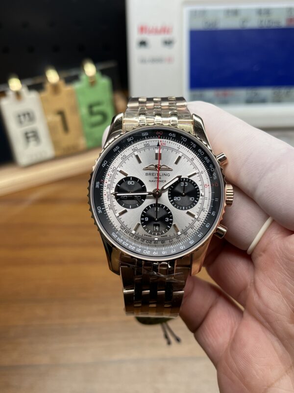 i1776216520977_5643_0_0-1.jpg Breitling Navitimer (NAVITIMER) Rose Gold