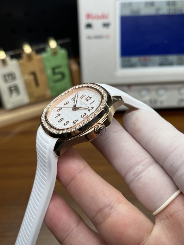 Patek Philippe Aquanaut White
