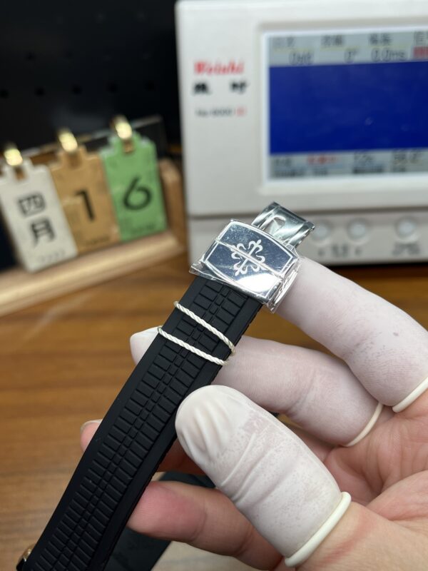 Patek Philippe Aquanaut (AQUANAUT) Black