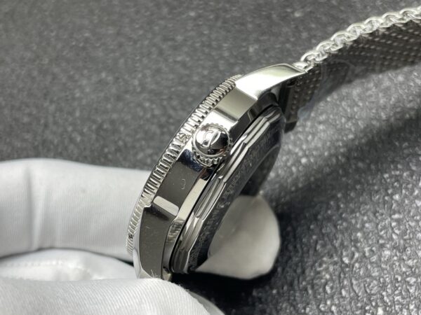 Breitling Superocean (SUPEROCEAN)