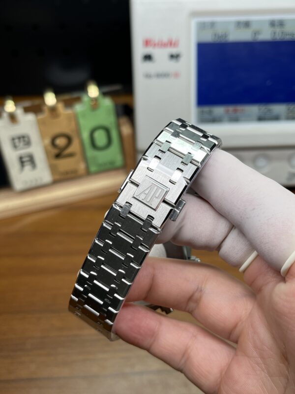 Audemars Piguet Watch 26331 Panda