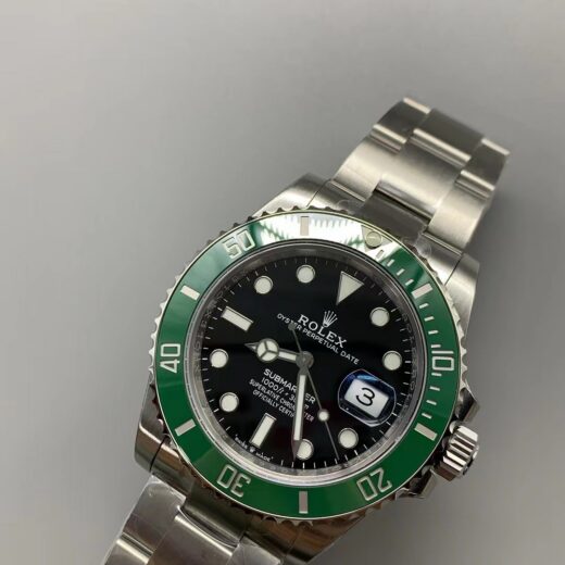 Rolex Submariner (SUBMARINER) Green image 4