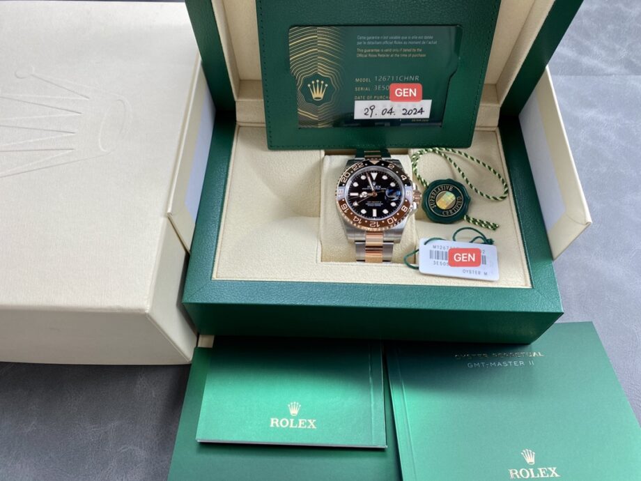 Rolex GMT-Master II (GMT-MASTER) Blue