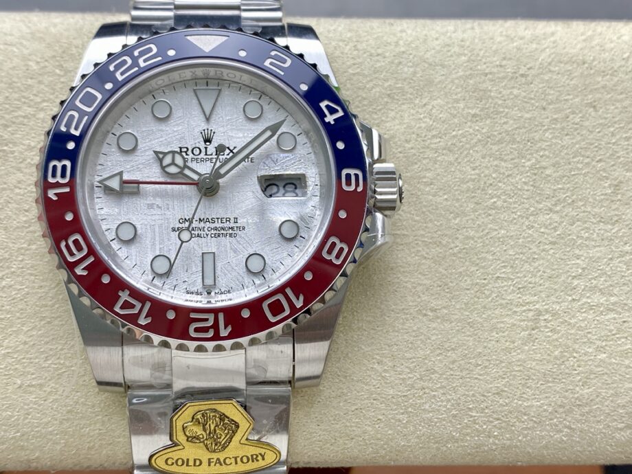 Rolex GMT-Master II (GMT-MASTER) Gold