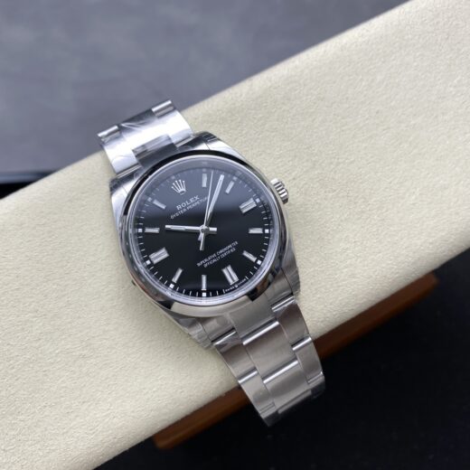 Rolex Oyster Perpetual 3230 image 5