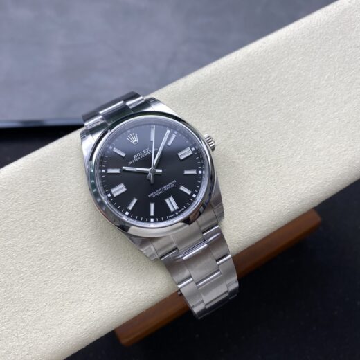 Rolex Oyster Perpetual 3230 image 4