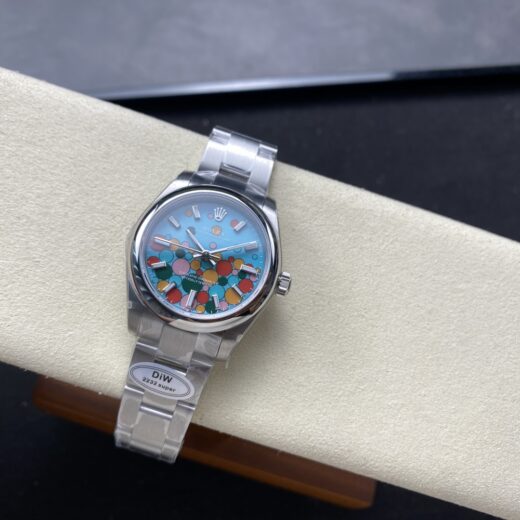Rolex Oyster Perpetual 2232 Ice Blue image 5