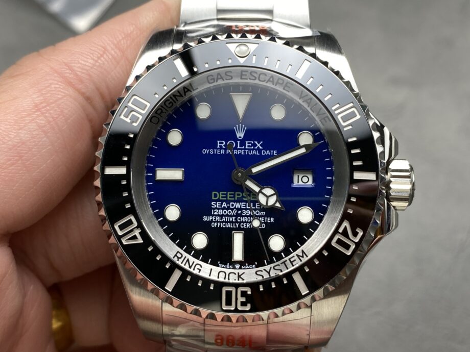 Rolex Sea-Dweller (SEA-DWELLER)