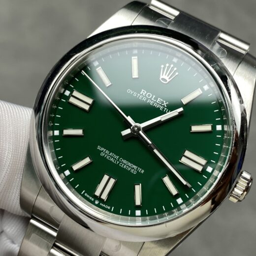 Rolex Oyster Perpetual 124300 Tiffany Blue image 3