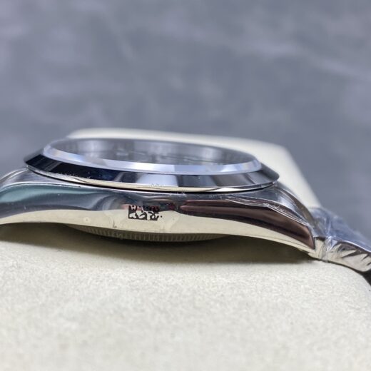 Rolex Submariner 116900 image 5