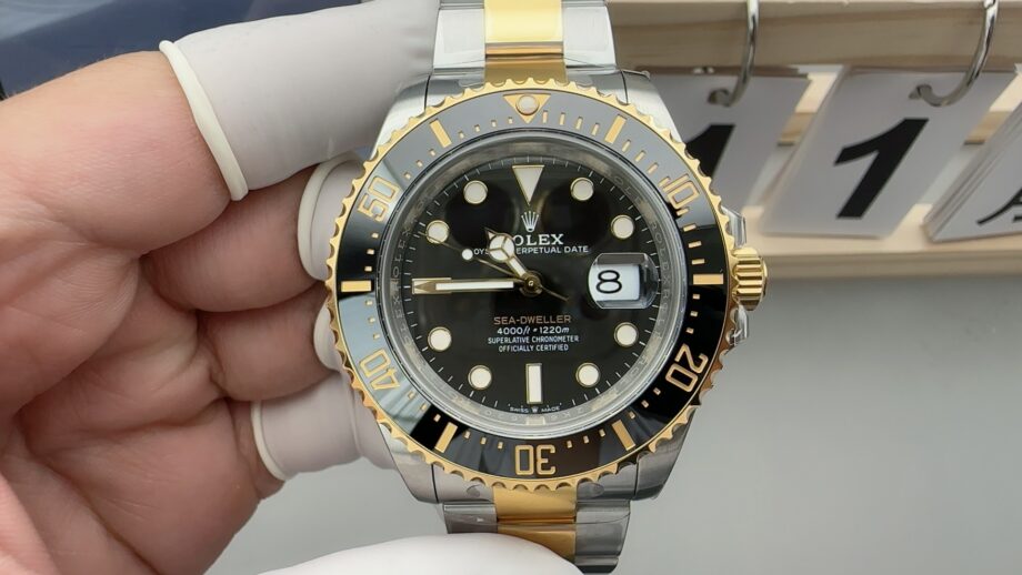 Rolex Sea-Dweller (SEA-DWELLER) Yellow