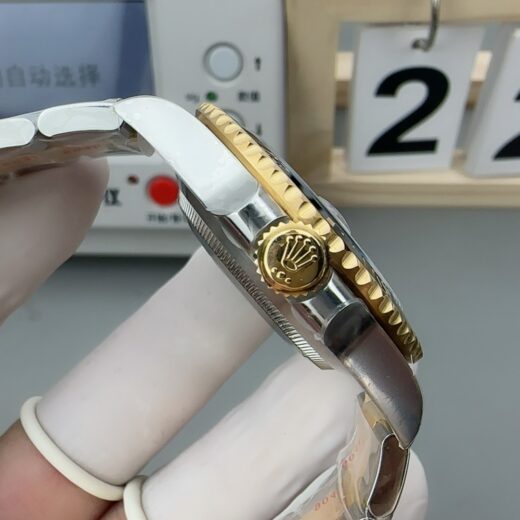 Rolex Submariner (SUBMARINER) Black image 3