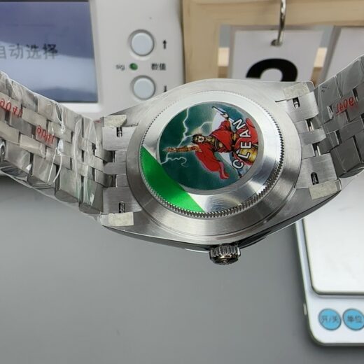 Rolex Datejust (DATEJUST) White image 4