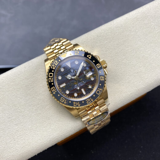 Rolex GMT-Master II (GMT-MASTER) Red image 4
