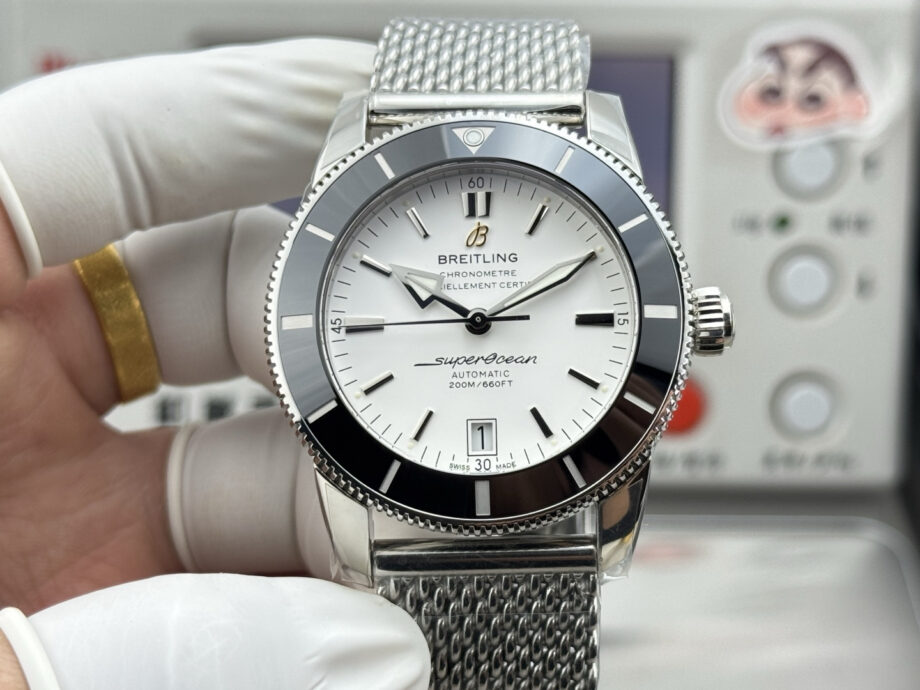 Rolex Submariner (SUBMARINER)