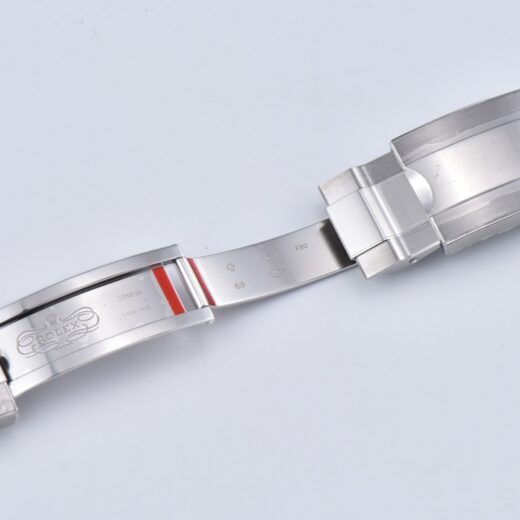 Rolex Submariner 126619 White image 5