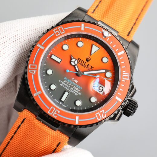 Rolex Submariner (SUBMARINER) Black image 3
