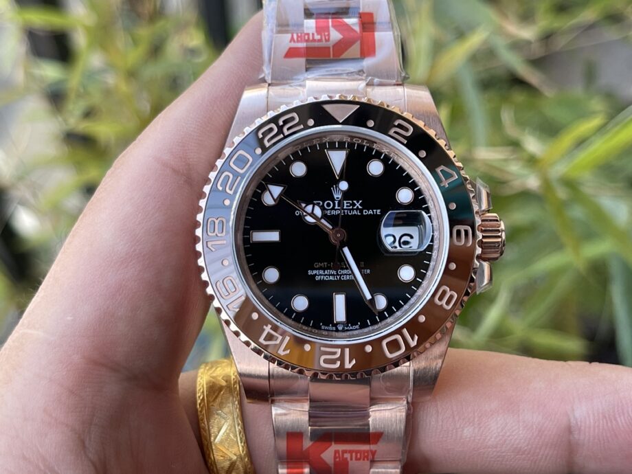 Rolex GMT-Master II (GMT-MASTER) Gold