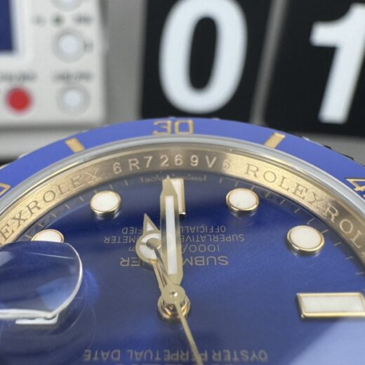 Rolex Submariner (SUBMARINER) Blue image 3