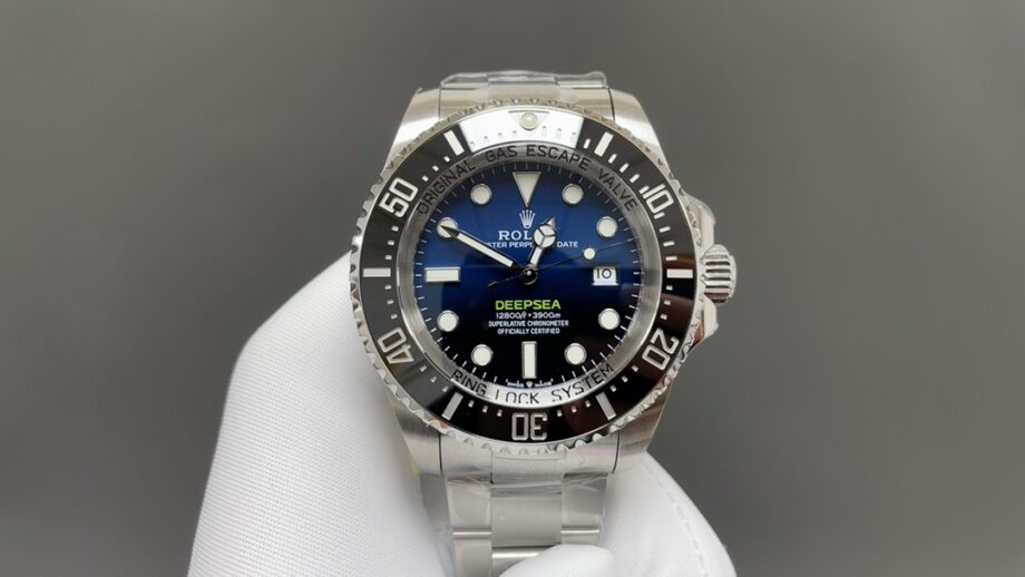 Rolex Sea-Dweller (SEA-DWELLER) Smoked
