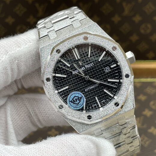 Audemars Piguet Royal Oak 15400 Black image 2