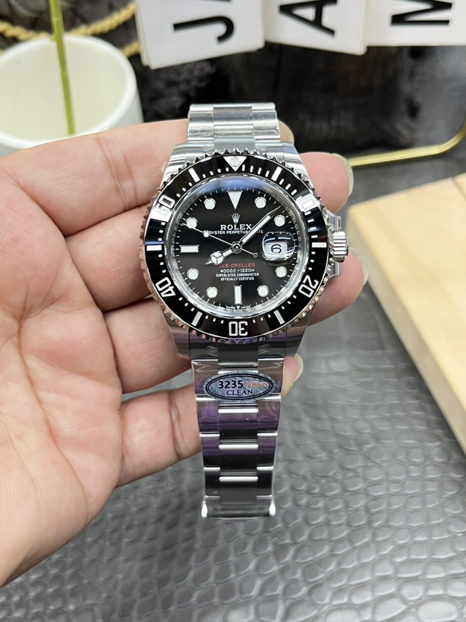 Rolex Sea-Dweller (SEA-DWELLER) Red
