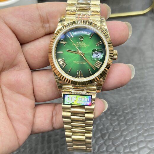 Rolex Watch Reference Pending Green image 2
