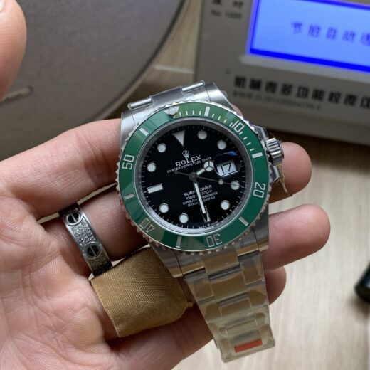 Rolex Submariner (SUBMARINER) Green image 3