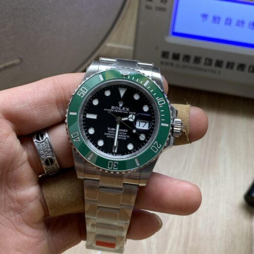 Rolex Submariner (SUBMARINER) Green image 2