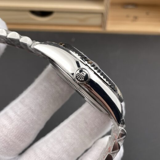 Rolex Sky-Dweller 9002 Blue image 4