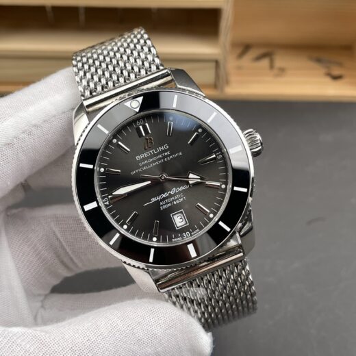 Rolex Submariner (SUBMARINER) Gray image 2