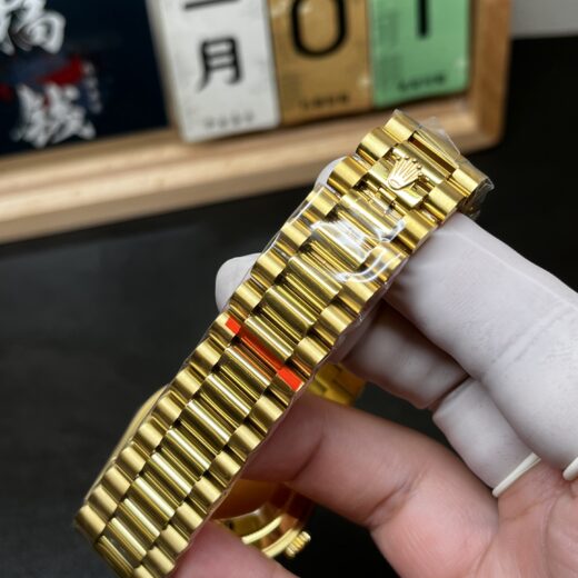 Rolex Datejust (DATEJUST) Yellow image 5