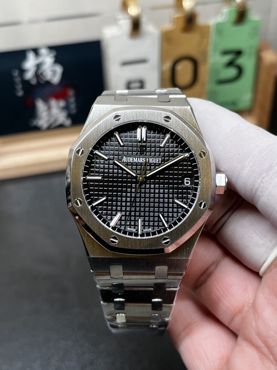 Audemars Piguet Royal Oak 15500 Black