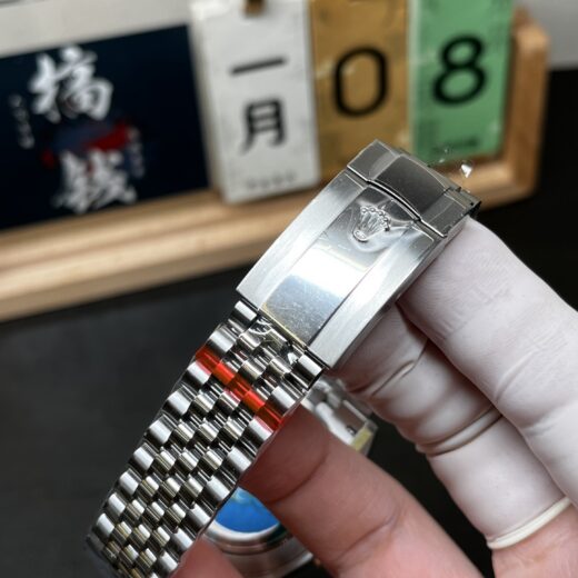 Rolex Datejust (DATEJUST) Green image 5