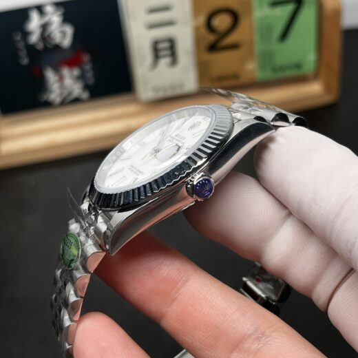 Rolex Datejust (DATEJUST) White image 2
