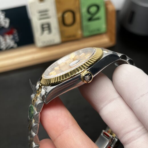 Rolex Datejust (DATEJUST) image 2
