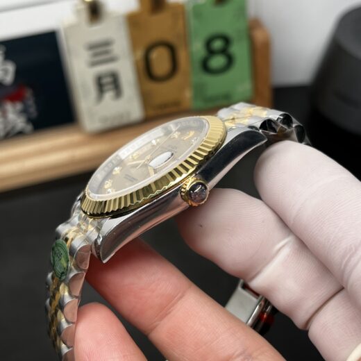 Rolex Datejust (DATEJUST) image 2