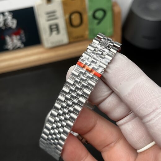Rolex Datejust (DATEJUST) image 4