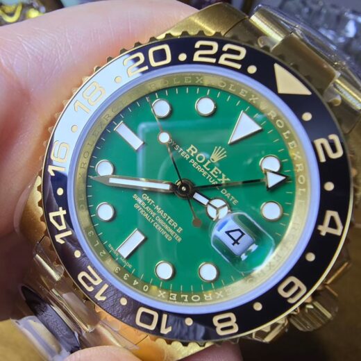 Rolex GMT-Master II (GMT-MASTER) Green image 3