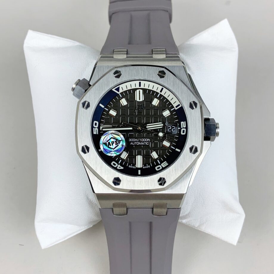Audemars Piguet Watch 15720 Gray