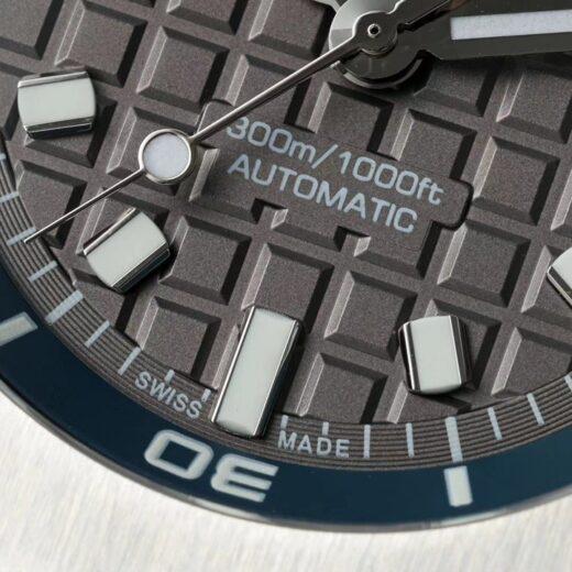 Audemars Piguet Royal Oak Offshore 15720 Black image 5